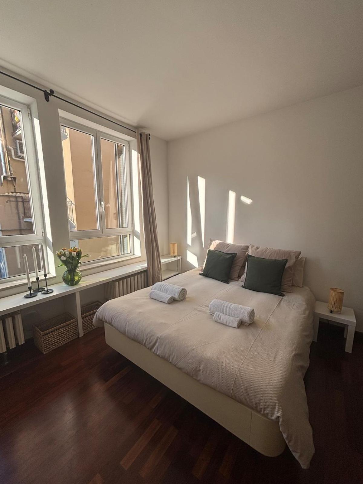 Large Cozy In Porta Romana - Ied *